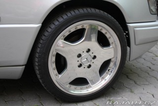 Mercedes-Benz 124 300 CE 1987