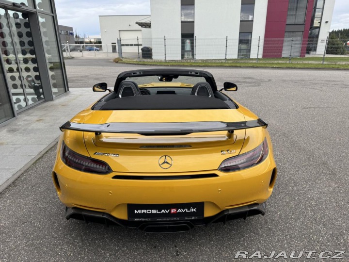Mercedes-Benz AMG GT R ROADSTER 1 OF 750 2020