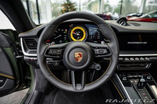 Porsche 911  2024