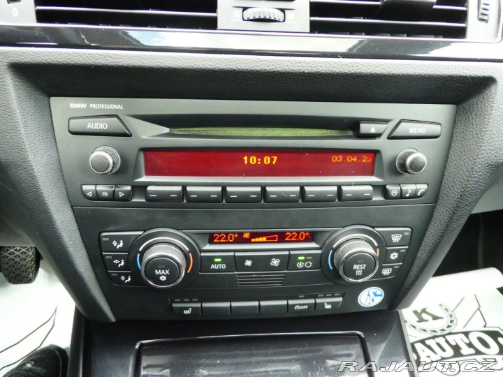 BMW 3 320i 125kW REZERVOVANO 2007