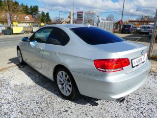 BMW 3 320i 125kW*Xenony*PDC* 2007