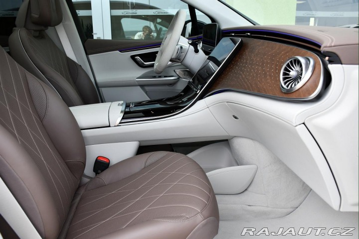 Mercedes-Benz EQE 350+SUV AMG HUD REZERVACE 2023