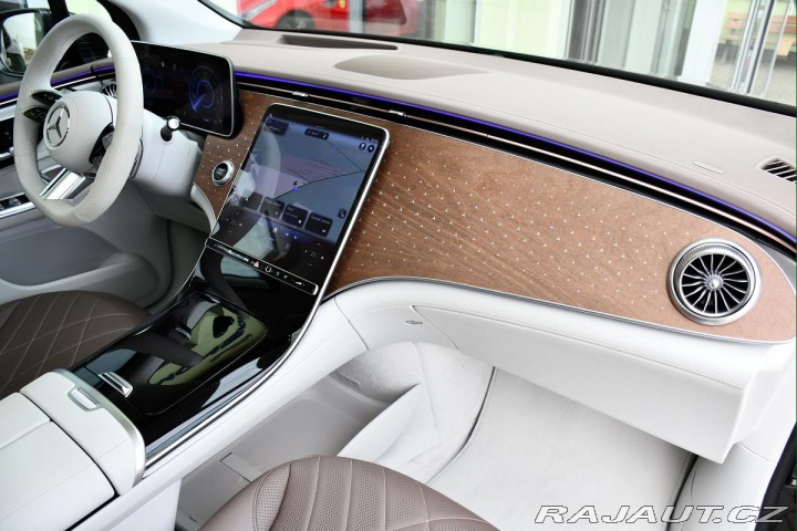 Mercedes-Benz EQE 350+SUV AMG HUD ZÁRUKA 2023