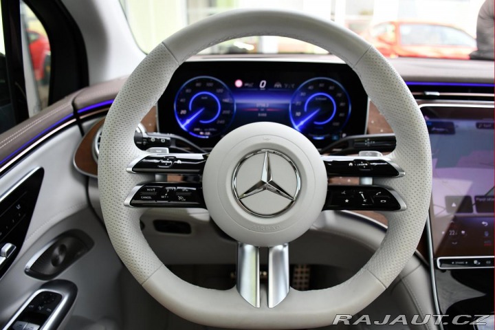 Mercedes-Benz EQE 350+SUV AMG HUD ZÁRUKA 2023