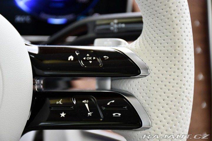 Mercedes-Benz EQE 350+SUV AMG HUD ZÁRUKA 2023