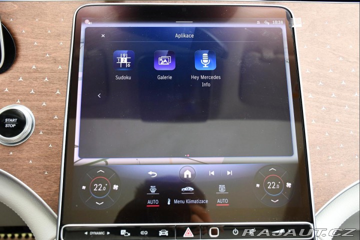 Mercedes-Benz EQE 350+SUV AMG HUD ZÁRUKA 2023