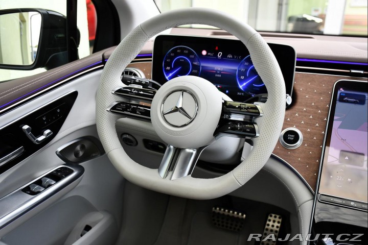 Mercedes-Benz EQE 350+SUV AMG HUD ZÁRUKA 2023
