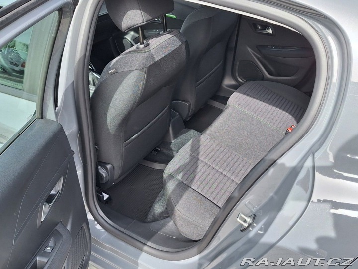 Peugeot 208 ALLURE PureTech 100  MAN6 2025