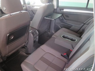 Volkswagen Golf Sportsvan 1.4TSI,DSG,navi,kamera,vý 2016
