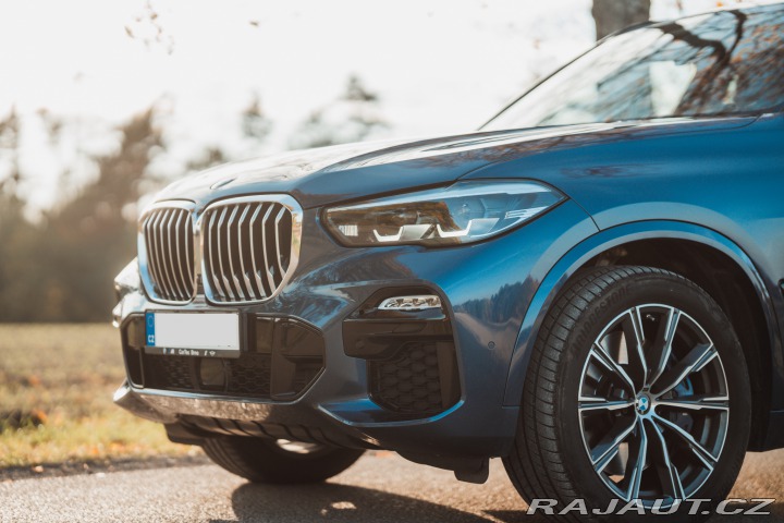 BMW X5 BMW BMW X5 4.0i VZDUCH_ZÁ 2020