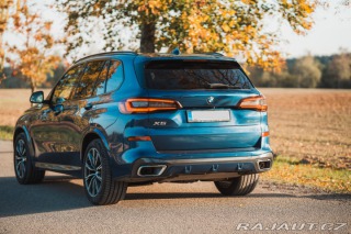 BMW X5 BMW BMW X5 4.0i VZDUCH_ZÁ 2020