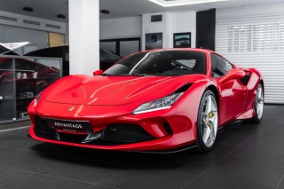 Ferrari  Tributo/Lift/Kamera/Carbo