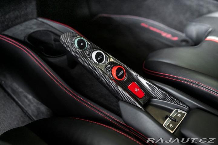 Ferrari Ostatní modely Tributo/Lift/Kamera/Carbo 1800