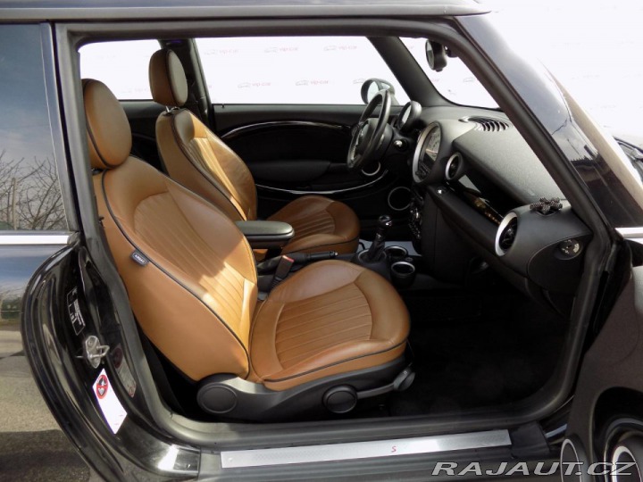 Mini Cooper S 1.6i/Klimatizace/Kůže/ 2012