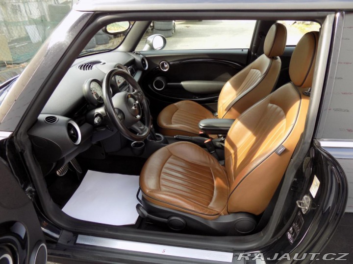 Mini Cooper S 1.6i/Klimatizace/Kůže/ 2012