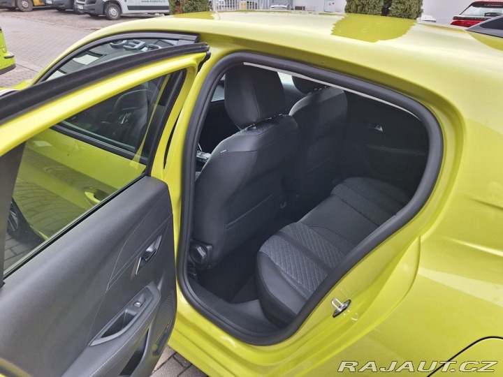Peugeot 208 ALLURE Hybrid 100 e-DCS6 2024