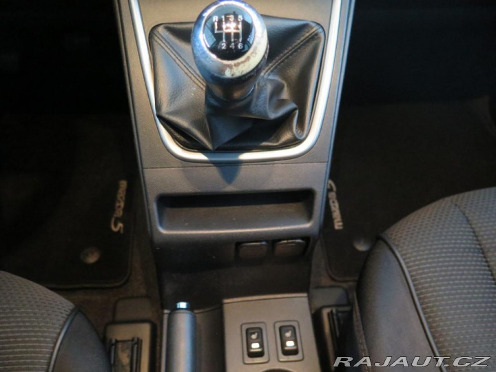 Mazda 5 1.8 85kW,klima,kamera,výh 2014