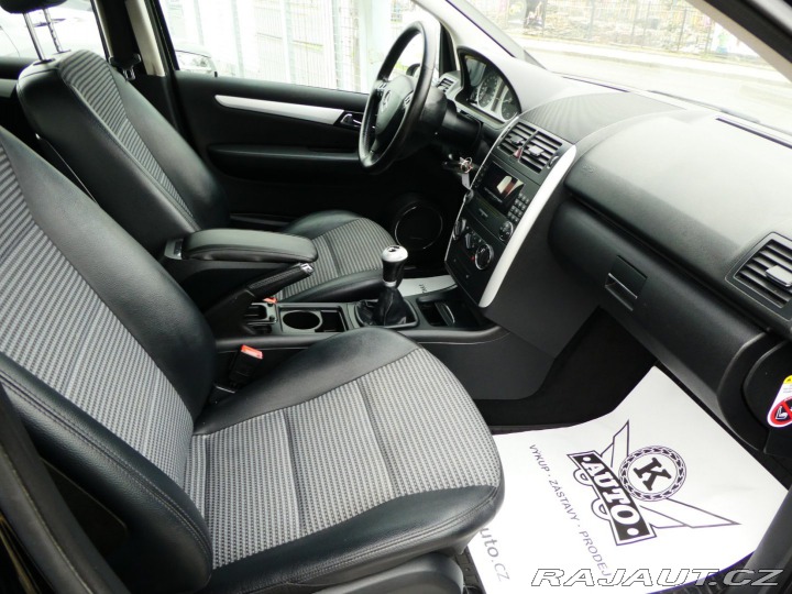 Mercedes-Benz A A200i 100kW *Avantgarde*A 2006