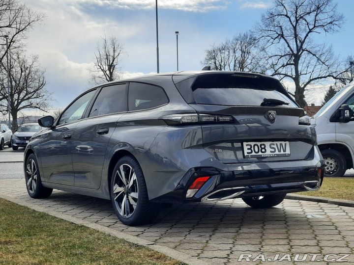 Peugeot 308 SW ALLURE 1,2 PT 130k M6 2025