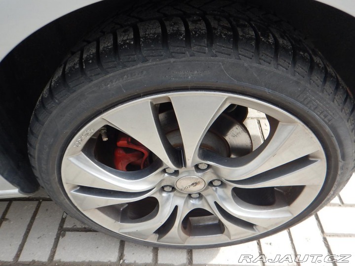 Seat Leon CUPRA 2.0i, 177 kW, KLIMA 2008
