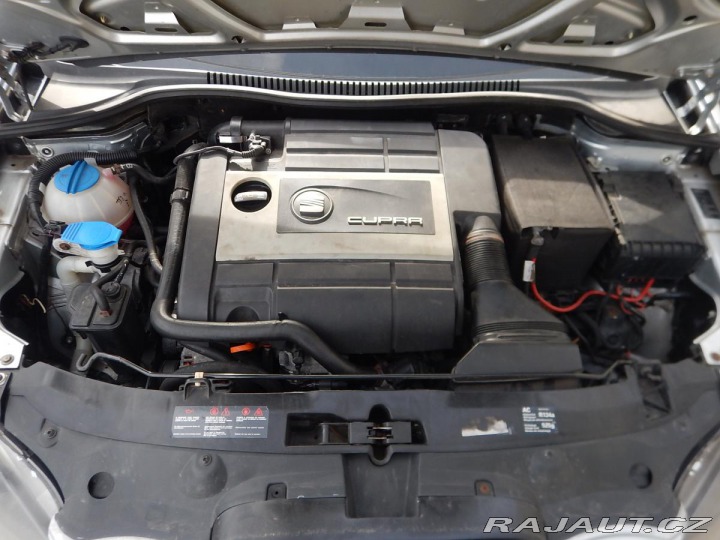 Seat Leon CUPRA 2.0i, 177 kW, KLIMA 2008