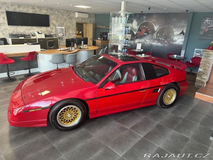 Pontiac Ostatní modely FIERO GT, 2.8, 93KW, V6 1988