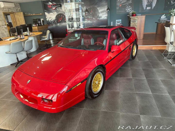 Pontiac Ostatní modely FIERO GT,2.8,93KW, V6,+2. 1990