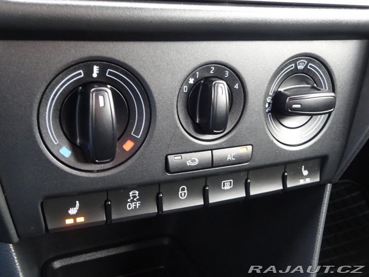 Škoda Rapid 1.6TDI Spaceback SERVIS 2014