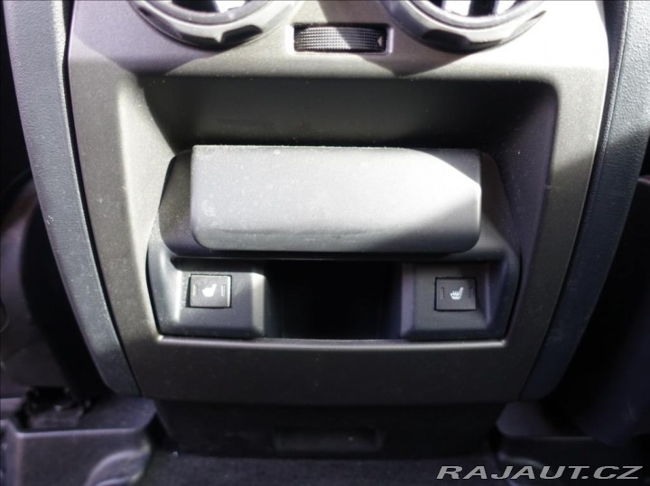 Land Rover Discovery 3,0 TDV6 S,ČR,7 míst,nové 2015