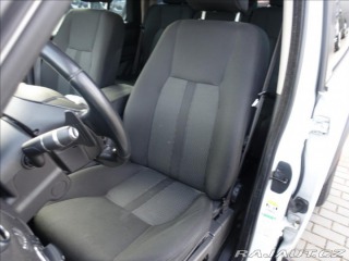 Land Rover Discovery 3,0 TDV6 S,ČR,7 míst,nové 2015