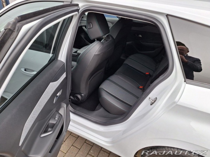 Peugeot 308 SW ALLURE PureTech 130 EA 2024