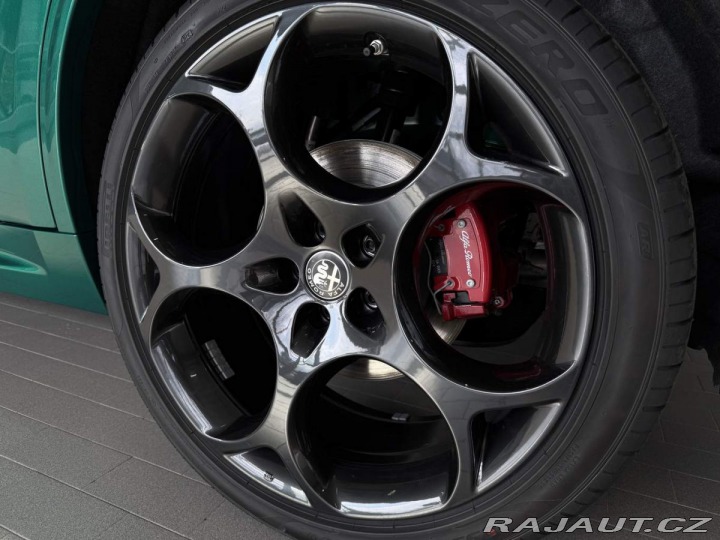 Alfa Romeo Stelvio 2.0 Turbo 280k Q4 TRIBUTO 2024