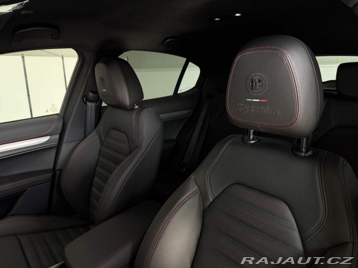 Alfa Romeo Stelvio 2.0 Turbo 280k Q4 TRIBUTO 2024