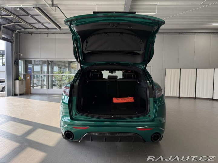 Alfa Romeo Stelvio 2.0 Turbo 280k Q4 TRIBUTO 2024