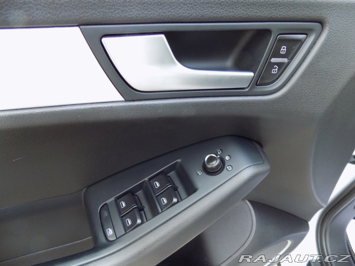 Audi Q5 2.0TDI/S-Line/B&O/PAN 2012
