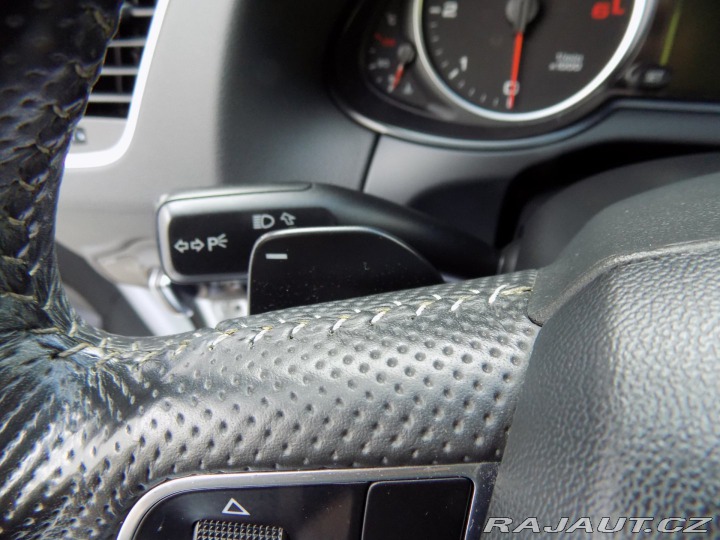 Audi Q5 2.0TDI/S-Line/B&O/PAN 2012