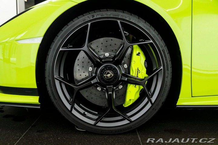 Lamborghini Huracán Tecnica 1800