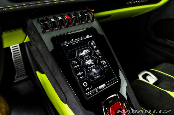 Lamborghini Huracán Tecnica 1800