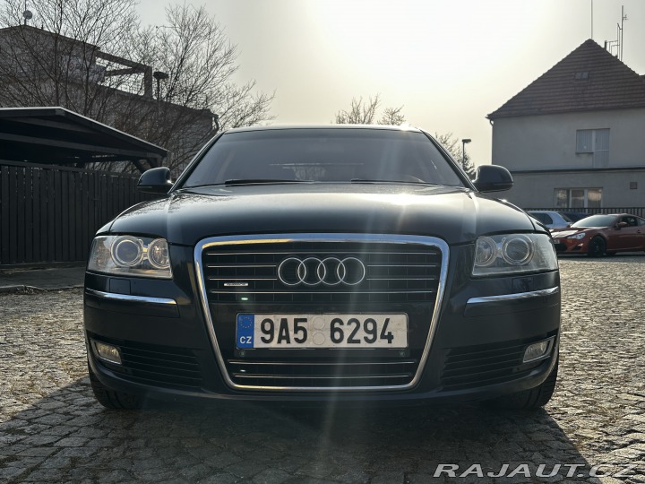 Audi A8 Long prezidentský speciál 2009