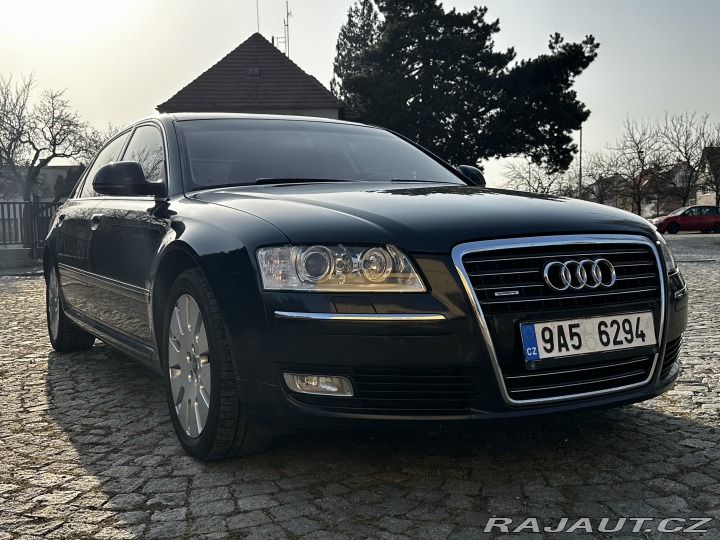 Audi A8 Long prezidentský speciál 2009