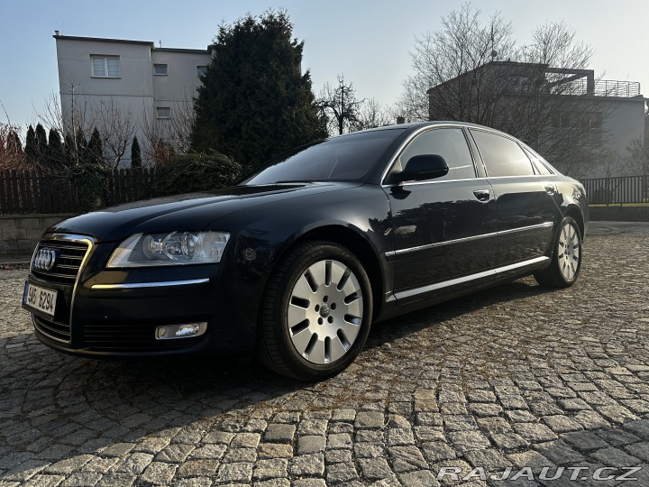 Audi A8 Long prezidentský speciál 2009