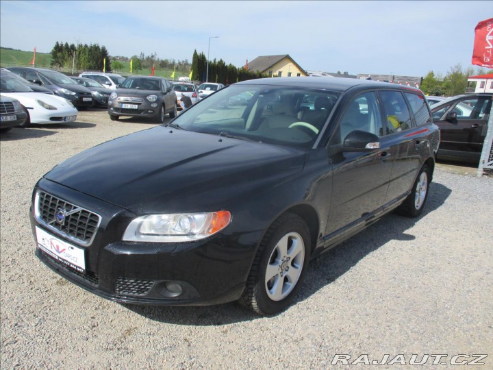 Volvo V70 2,4 D5 136kw Ocean Race, 2009