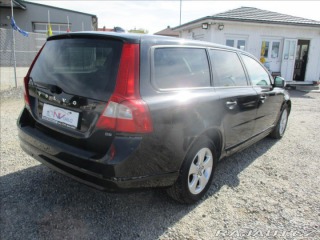 Volvo V70 2,4 D5 136kw Ocean Race, 2009