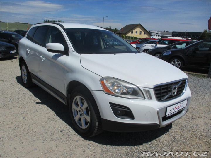 Volvo XC60 2,4 D4 120kw Kinetic AWD 2009