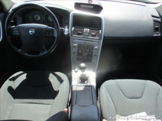 Volvo XC60 2,4 D4 120kw Kinetic AWD 2009