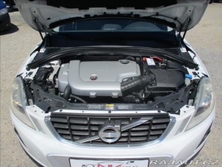 Volvo XC60 2,4 D4 120kw Kinetic AWD 2009