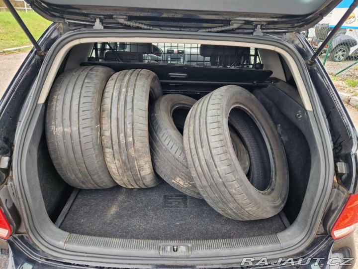Volkswagen Golf 1,9TDi kombi na splátky v 2009
