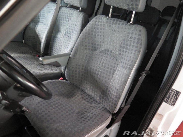 Ford Transit Courier 2.2TDCi 92kW,klima,výhřev 2013