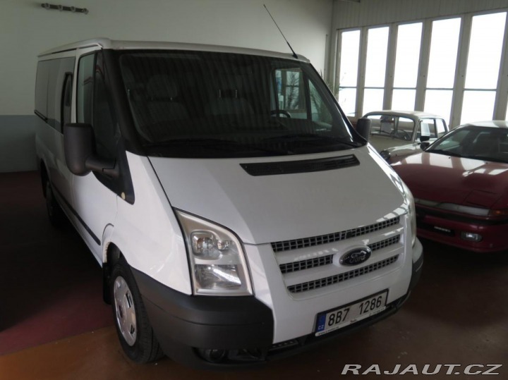 Ford Transit Courier 2.2TDCi 92kW,klima,výhřev 2013