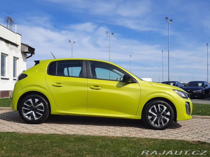 Peugeot 208 STYLE 1,2PT 100k M6 2025